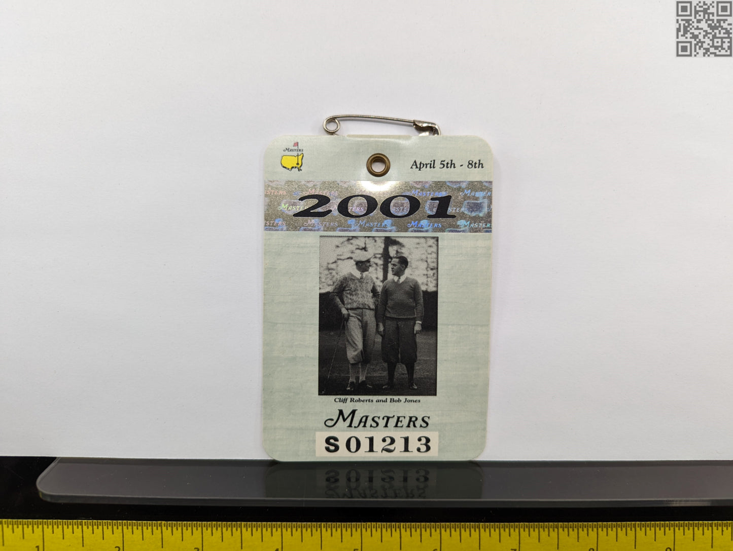 2001 Masters Tournament VIP Series Badge - Augusta National Golf Club - Tiger Woods 2nd Masters Win