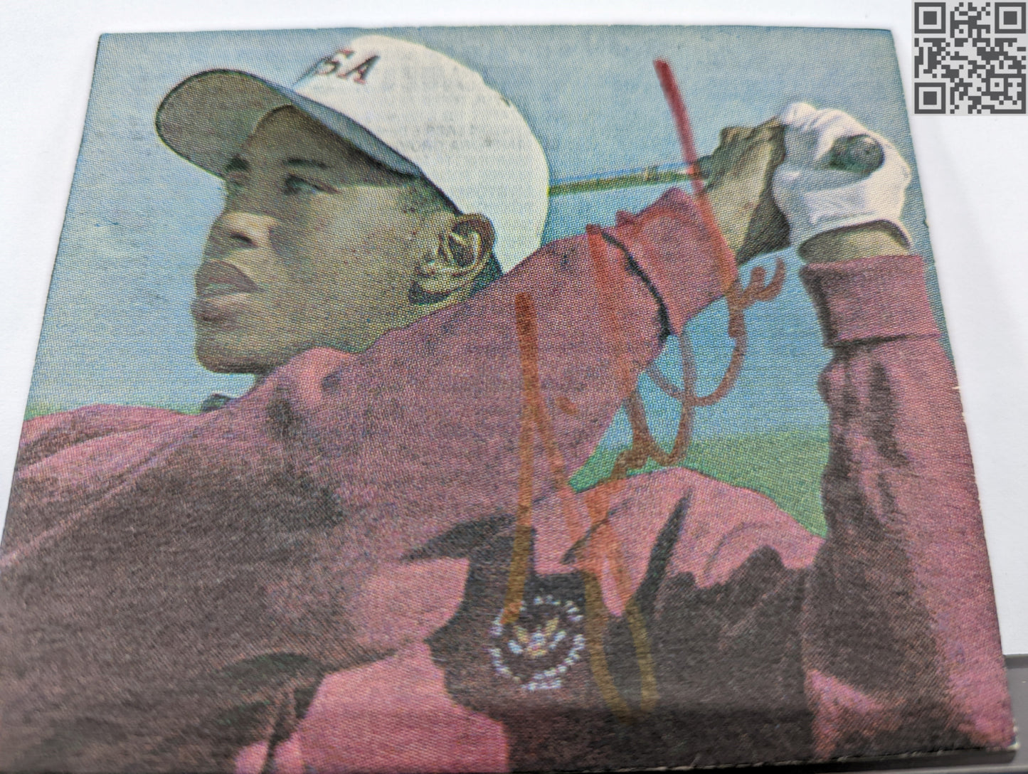 1995 Tiger Woods Signed Clipping Walker Cup Amateur Team Event