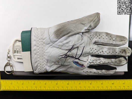 2000's Tiger Woods Signed Upper Deck Authentic Tournament Work Nike Golf Glove
